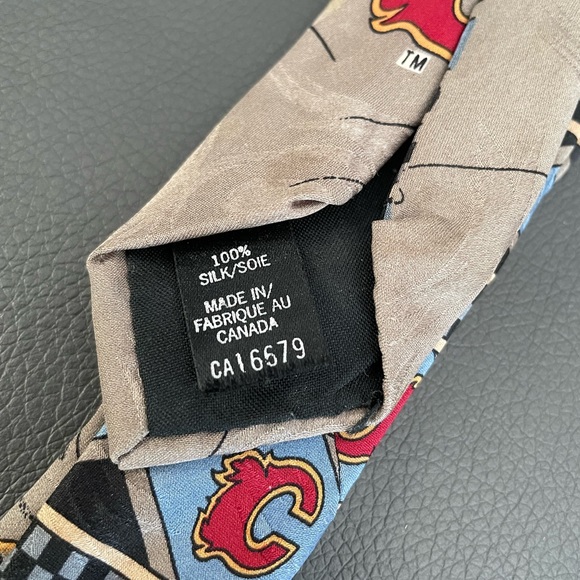Calgary Flames Taz Tie - Picture 2 of 3